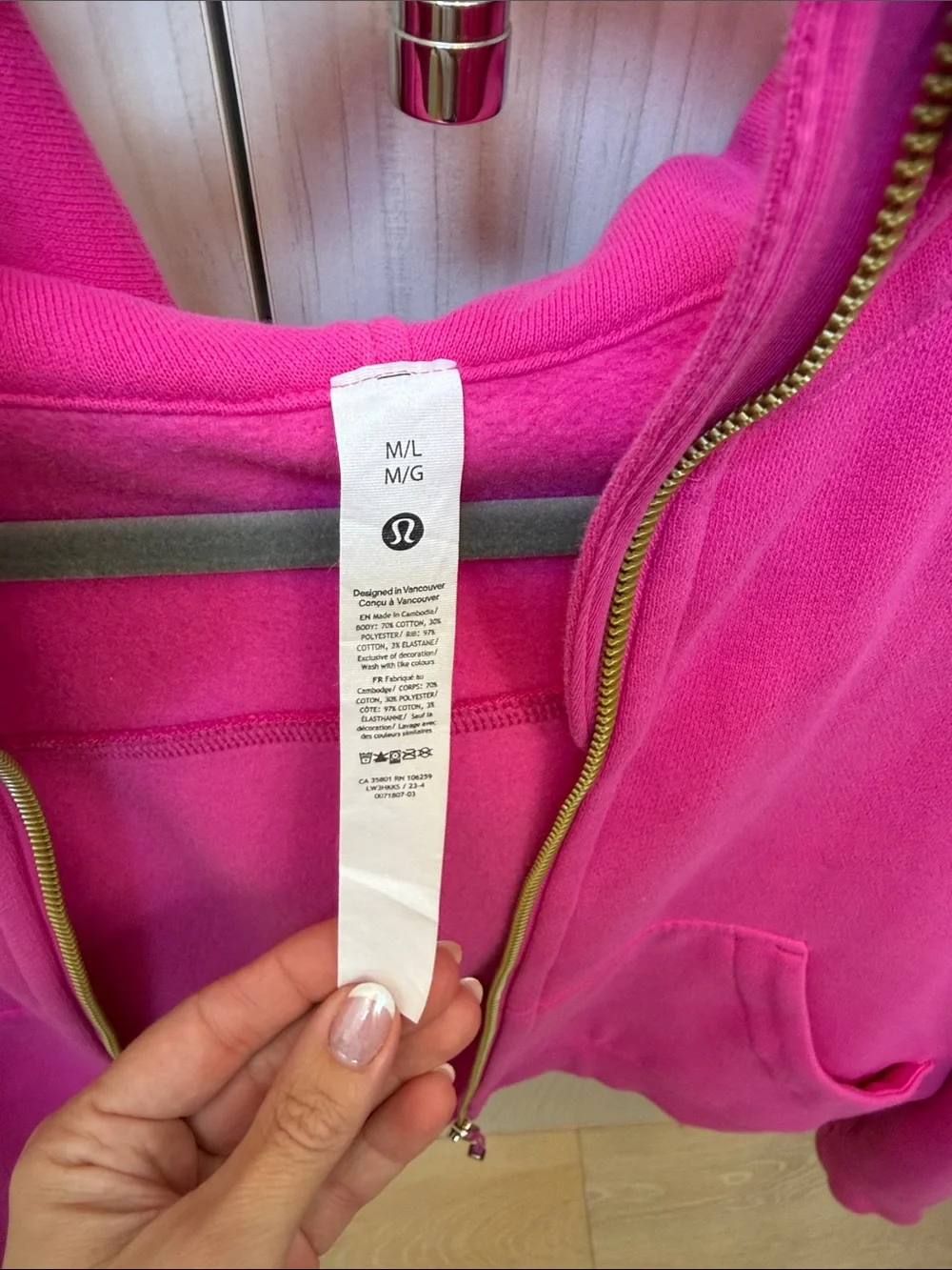 lululemon scuba full gold zip hoodie